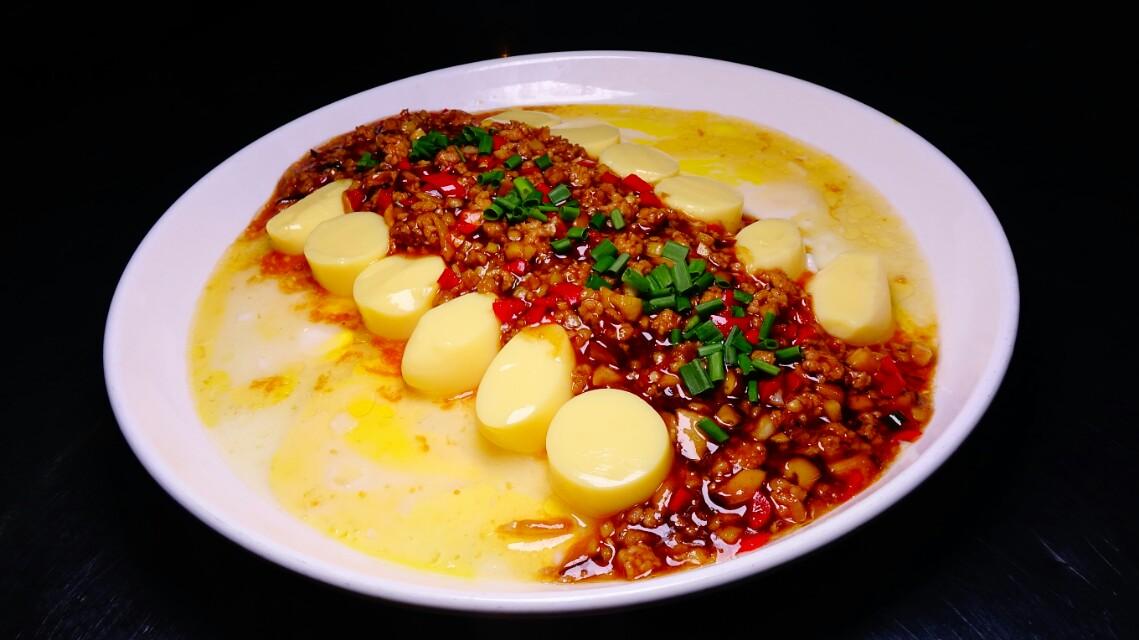 作品已经发布,美食们速来头条作家传统号主-美食朋友介绍春节英文图片