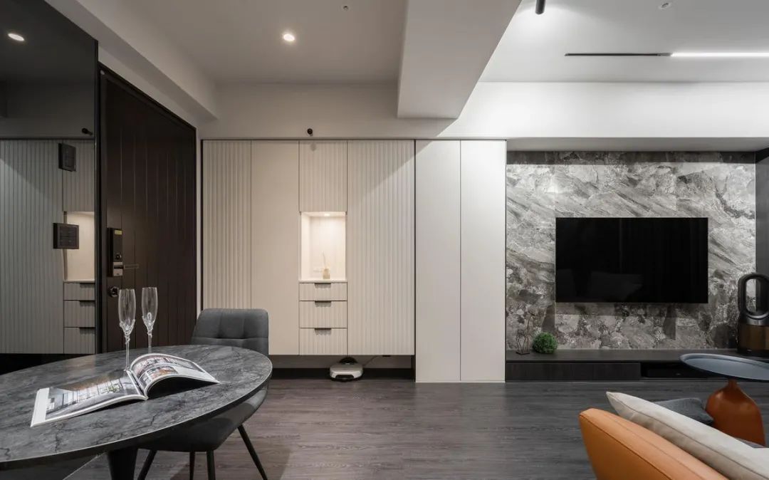 芈熊装饰 | 80㎡ 麟恒中心广场 现代风格原