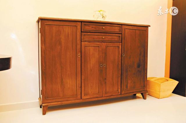 实木家具与板式家具的优缺点