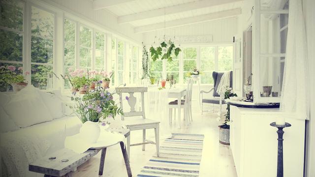 成品家具和自己定的家具