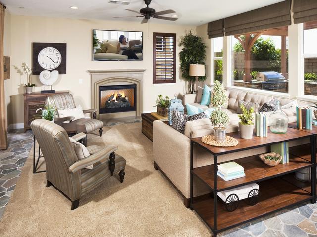 成都东到八益家具城