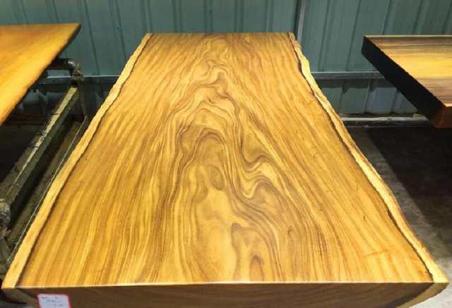 典范金丝柚木家具