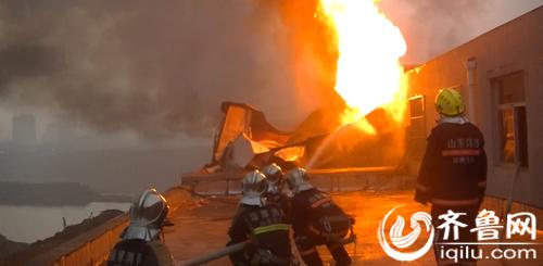 淄博榆木家具商场