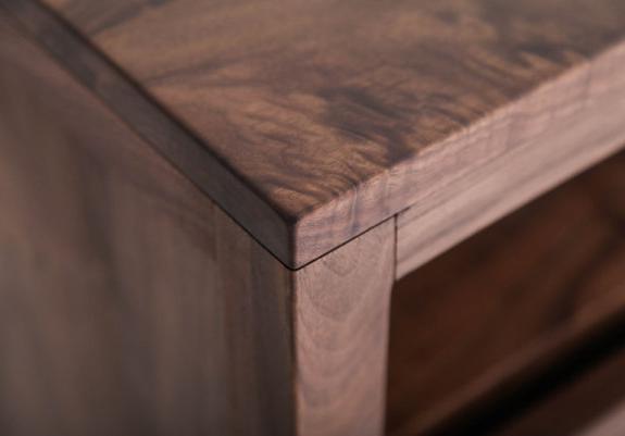 做家具用的叫黑什么木