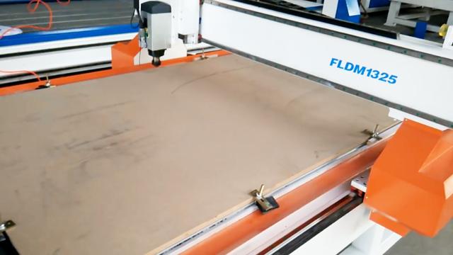 广东实木家具雕刻机