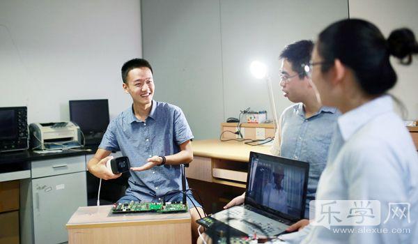 软件工程毕业横幅