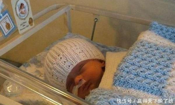 男孩天生没有大脑，医生建议安乐死，2岁时奇迹开口第一次叫妈妈