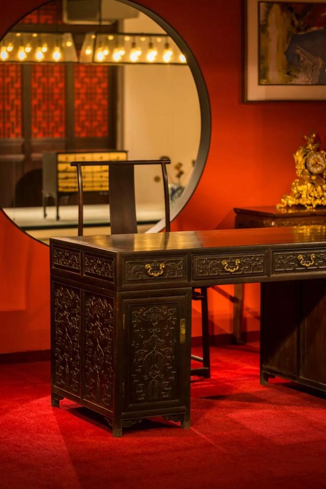 明清时代龙纹镶嵌云石家具特点