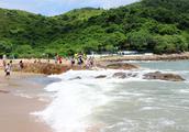 Island of the bifurcation austral Hong Kong: Fishing village amorous feelings is full-bodied, swim b