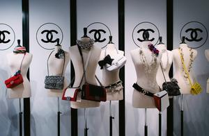 8 big luxury companies of world, china is exclusive the one a list of names posted up on the home, s