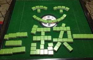 One old man hits Jiangxi mahjong never loses money