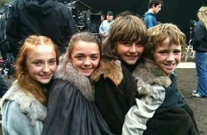 These " power play " interesting stage photo, yo