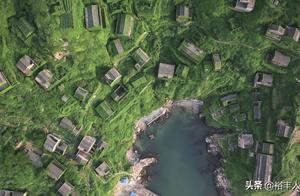 Fishing village hundreds of houses nobody live, because of 