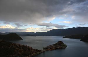 Beautiful scenery of lake of heaven Lu buy!