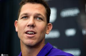 A few days short, warton takes off next lake perso