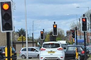 Cancel traffic light to read a second to you can r