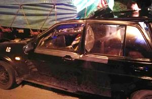 Before dawn car recalls end truck, two people misf