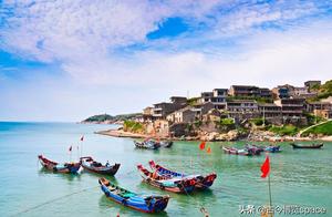 Boat hill archipelago (one) : Insular reef is numerous, dotted, be located in Zhejiang province