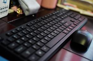 Riverside of flying benefit of frivolous Jing Yin 