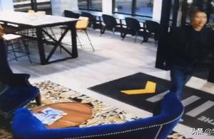 Liu Jiang east is incident celestial being jump? V