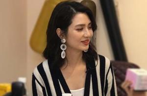 Hong Xin appears on a girl publicly dye-in-the-woo