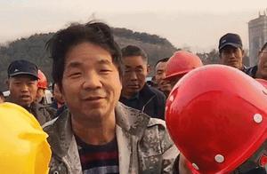 CCTV exposure! 4 money " touch broken " ! The re