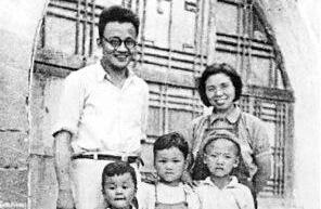 Rich is ancient the last son, kowtow does not agree after father dies, father of research of lifetim