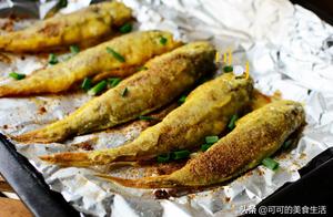 Little yellow croaker of a condiment made of roast