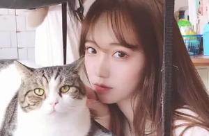 The schoolgirl does not answer your information, n