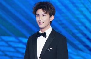 Wu Lei is boy of sanded carve of a treasure really