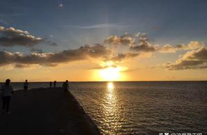 The setting sun of intoxicate of island of class o