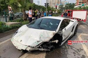 Nanning street Lanbojini suddenly " take off " ,