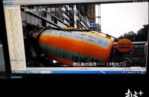 Refus keeps be versed in during orange rainstorm! Unit of manage of two building site construction o