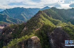 Yunnan Li Jiang: Strong beautiful old Jun Shan