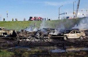 Miserable intense! Interlink of 15 car happening h