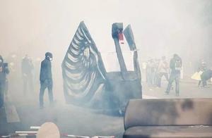 51 Paris parader enters hospital ICU forcedly! Is 