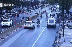 Jockey in disorder turn over baluster man to watch