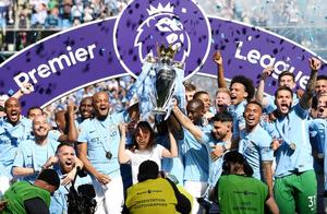 Melon is handsome: With Liverpudlian competition, 