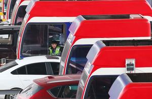 Standing meeting decided the State Council May 5 t