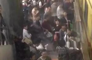 Search is heated up on double    again! A line broke out the subway last night breakdown, partial si