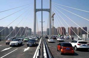 How does drive a vehicle prevent traffic accident effectively? These a few drive little skill, learn