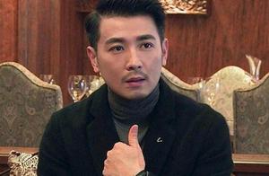 Differ 6 years old sister younger brother is loved