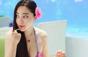 Associate professor of report of north of 17 small