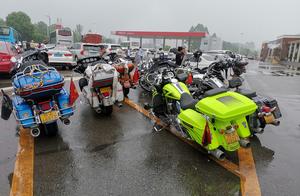 For spare time 18 autocycle are violated compasses enter arms of policeman of elegant high speed to