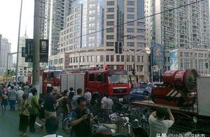 The false appearance of little prosperity of city 