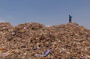 China refuses " foreign rubbish " hind Australia