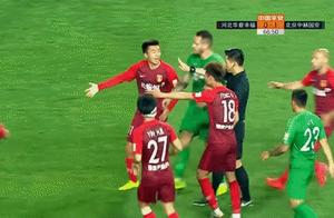 Controversy! Crucial battle exceeds to amount to 10 people to surround a judgment in: 26 years old o