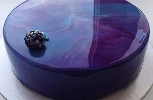 [galactic cake] this where is a cake, it is an art