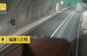 Miserable intense! The chauffeuse bumps into chann