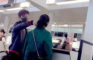 Liu Shishi is fond of child! Ever disregarded figure to crouch the ground to coil for Wu Ji grand bo